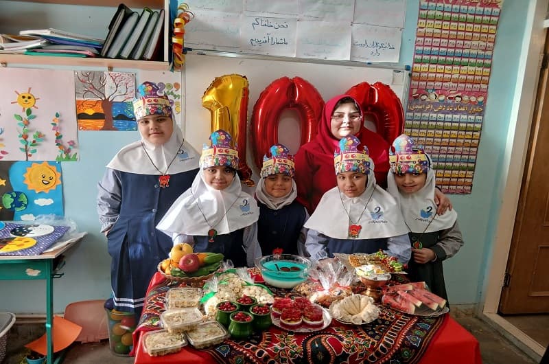 جشن عدد صد پایه دوم